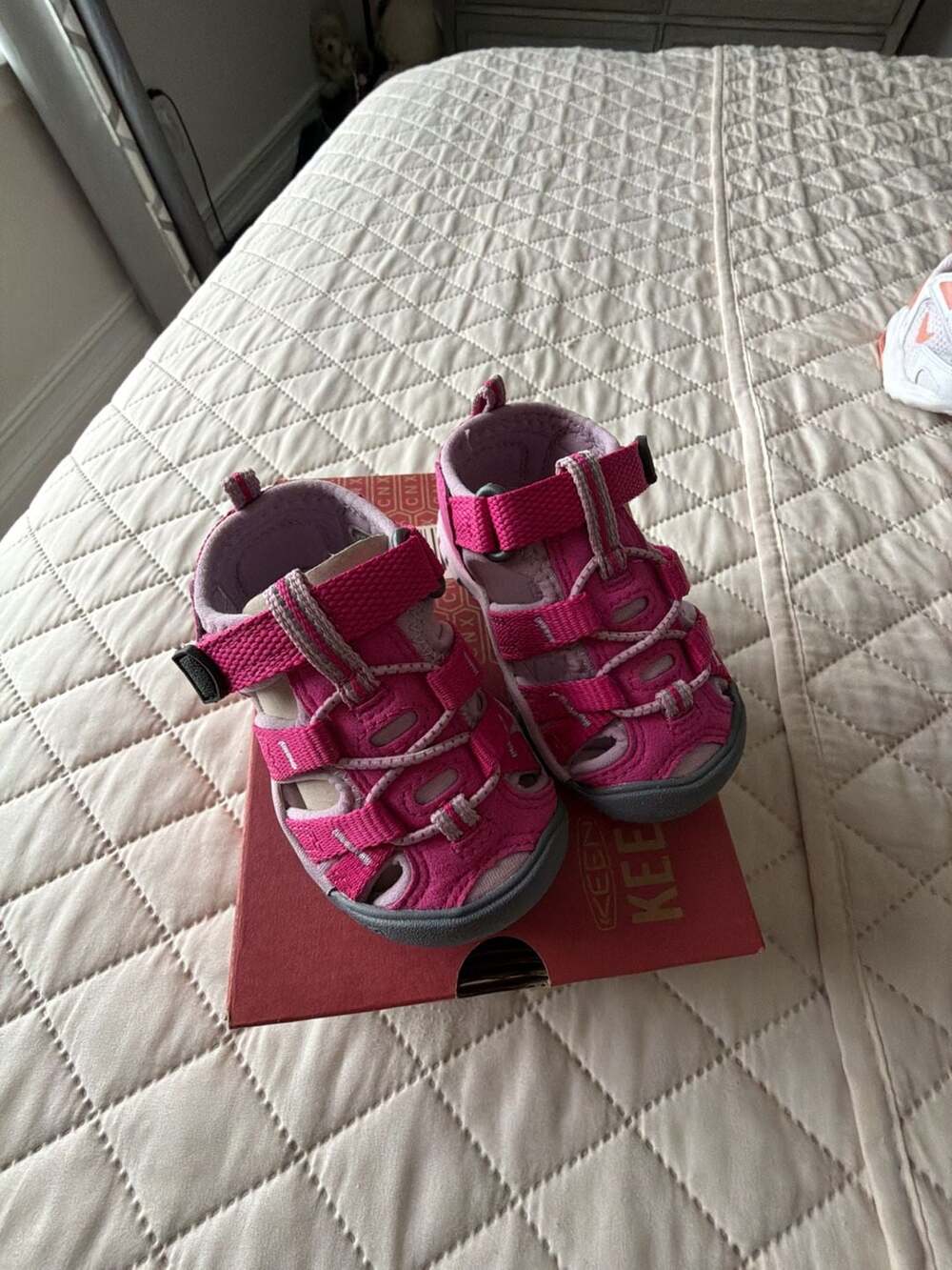 KEEN Toddler Seacamp II CNX Water Sandals in Very Berry/Dawn Pink
